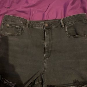 American eagle jean shorts size 18